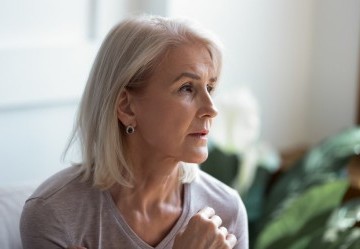 Pancia gonfia in menopausa? Ecco i possibili rimedi